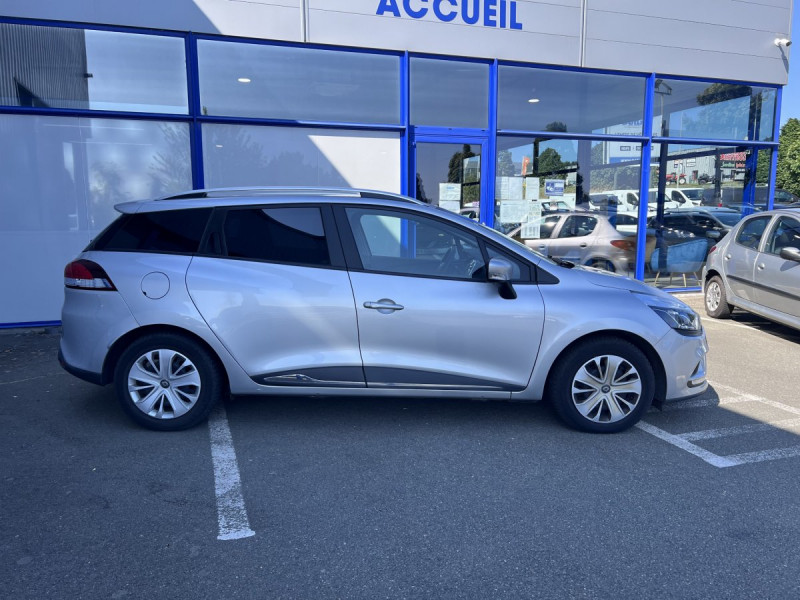 Photo 3 de l'offre de Renault Clio Estate (4) Business dCi 90 - 18 à 12990€ chez Carlyss automobiles Vitré