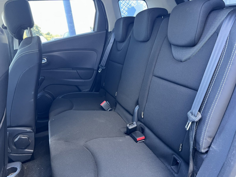 Photo 6 de l'offre de Renault Clio Estate (4) Business dCi 90 - 18 à 12990€ chez Carlyss automobiles Vitré
