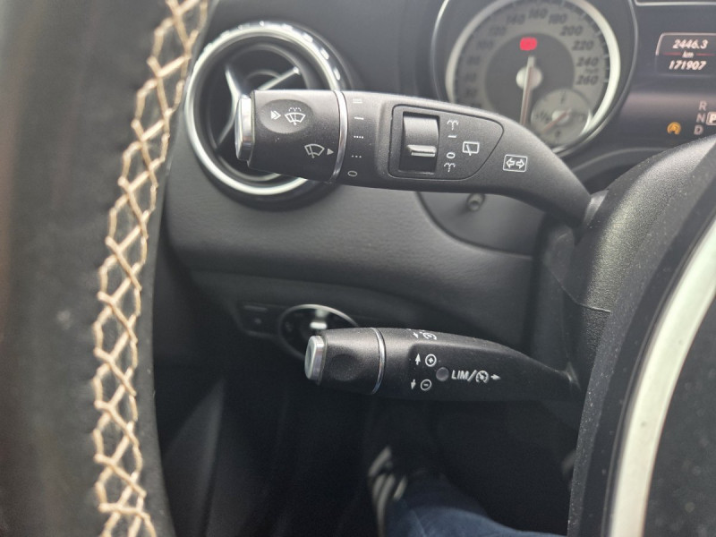 Photo 15 de l'offre de MERCEDES-BENZ Classe GLA GLA 220 CDI Fascination 4Matic BVA7 à 14790€ chez Carlyss automobiles Vitré