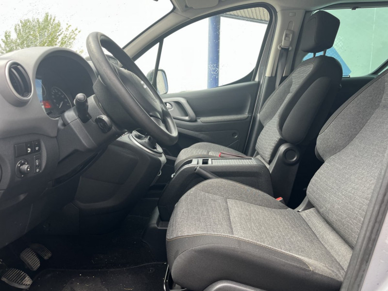 Photo 7 de l'offre de Citroën Berlingo Multispace (2) BlueHDi 120 S&S BVM6 Shine à 13990€ chez Carlyss automobiles Vitré
