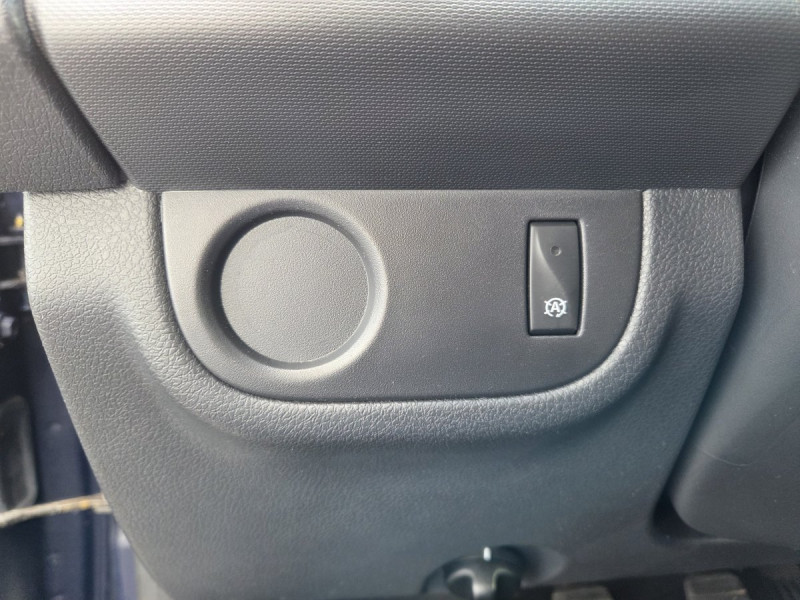 Photo 10 de l'offre de Dacia Sandero (2) Access SCe 75 à 6490€ chez Carlyss automobiles Vitré
