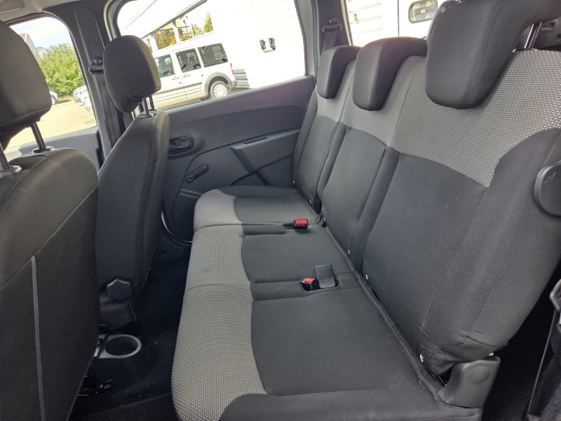 Photo 7 de l'offre de Dacia Lodgy 7 Places Essentiel Blue dCi 95 à 13490€ chez Carlyss automobiles Vitré