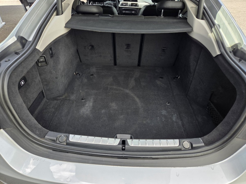Photo 25 de l'offre de BMW Série 4 Gran Coupé 418d 150ch Business BVA8 à 17990€ chez Carlyss automobiles Vitré