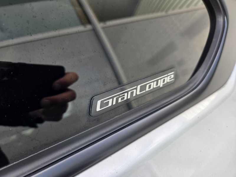 Photo 11 de l'offre de BMW Série 4 Gran Coupé 418d 150ch Business BVA8 à 17990€ chez Carlyss automobiles Vitré