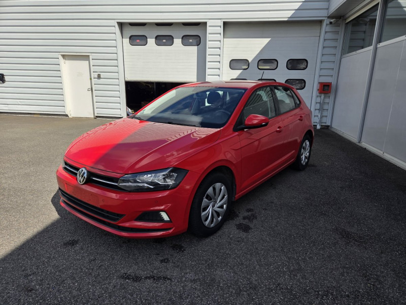 Photo 2 de l'offre de Volkswagen Polo (6) 1.0 80 Lounge à 12490€ chez Carlyss automobiles Vitré