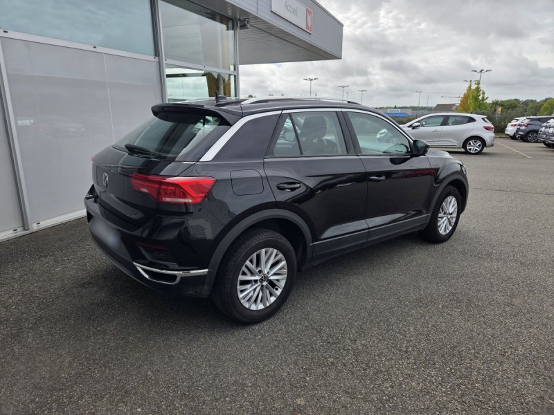 Photo 4 de l'offre de VOLKSWAGEN T-Roc 2.0 TDI 150 LOUNGE BUSINESS DSG7 à 19990€ chez Carlyss automobiles Vitré
