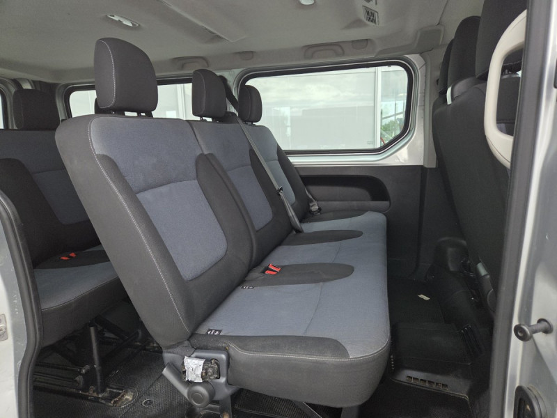 Photo 7 de l'offre de Opel Vivaro (2) 1.6 CDTI 125 ECO S/S 2.9 L2H1 COMBI + à 16990€ chez Carlyss automobiles Vitré