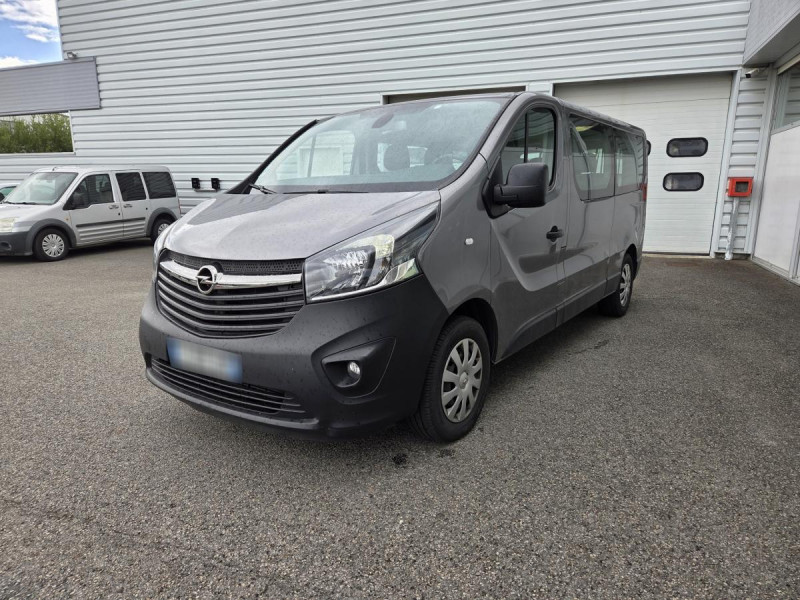 Photo 4 de l'offre de Opel Vivaro (2) 1.6 CDTI 125 ECO S/S 2.9 L2H1 COMBI + à 17490€ chez Carlyss automobiles Vitré