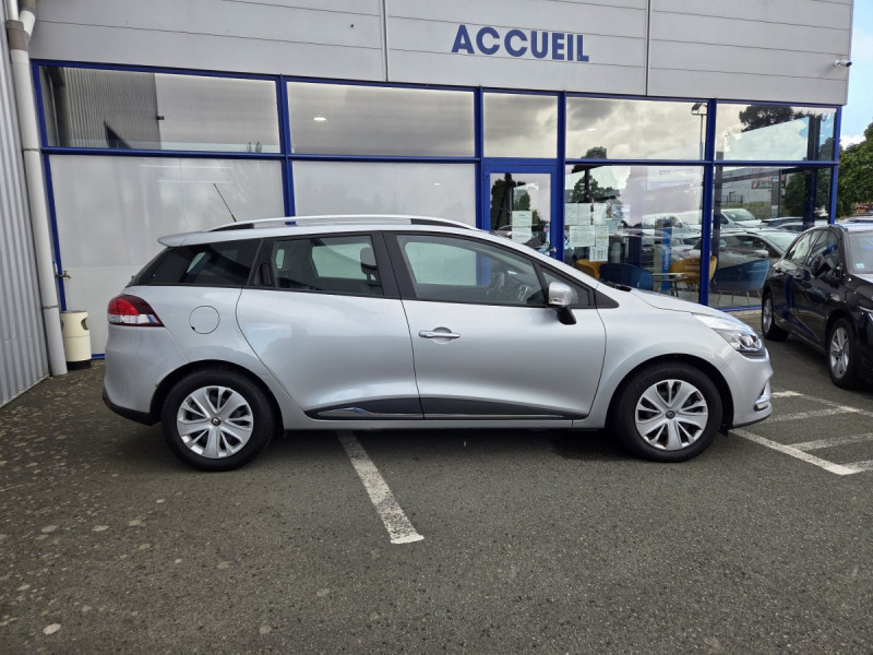 Photo 3 de l'offre de Renault Clio Estate (4) Business dCi 90 - 18 à 11990€ chez Carlyss automobiles Vitré