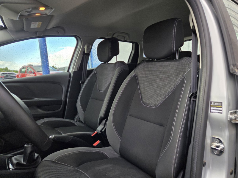 Photo 6 de l'offre de Renault Clio Estate (4) Business dCi 90 - 18 à 11990€ chez Carlyss automobiles Vitré