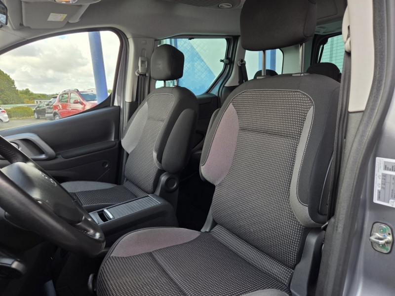 Photo 5 de l'offre de Peugeot Partner Tepee (2) 1.6 BlueHDi 120 S&S Outdoor à 15490€ chez Carlyss automobiles Vitré