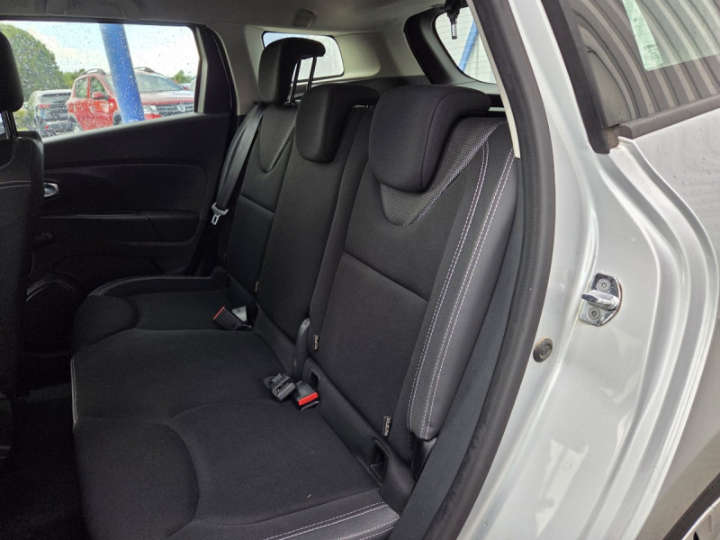 Photo 7 de l'offre de Renault Clio Estate (4) Business dCi 90 - 18 à 11990€ chez Carlyss automobiles Vitré