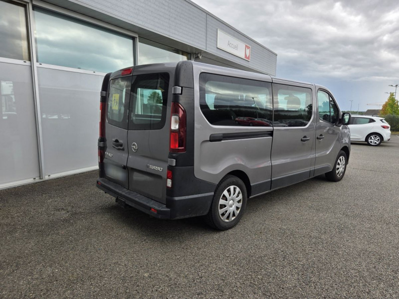 Photo 2 de l'offre de Opel Vivaro (2) 1.6 CDTI 125 ECO S/S 2.9 L2H1 COMBI + à 17490€ chez Carlyss automobiles Vitré