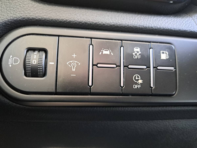 Photo 19 de l'offre de KIA XCeed 1.6 GDI ISG ISG PHEV ACTIVE BUS DCT6 à 19490€ chez Carlyss automobiles Vitré