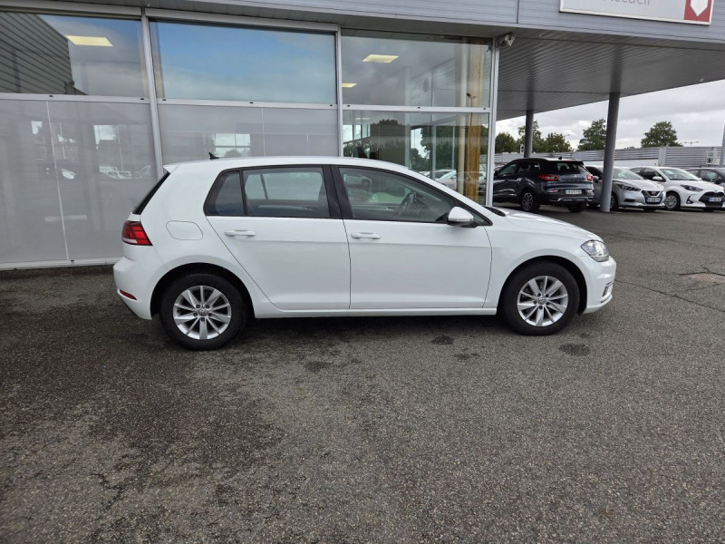 Photo 3 de l'offre de VOLKSWAGEN Golf (7) 1.6 TDI 115 BVM5 Trendline à 16490€ chez Carlyss automobiles Vitré