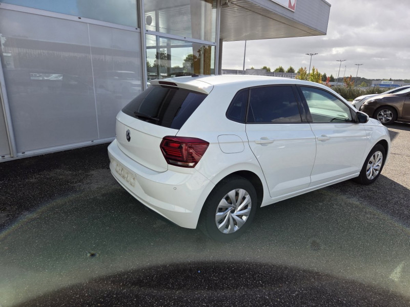 Photo 4 de l'offre de Volkswagen Polo (6) 1.6 TDI 95 Confortline à 13990€ chez Carlyss automobiles Vitré