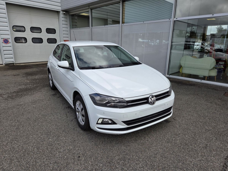 Photo 1 de l'offre de Volkswagen Polo (6) 1.6 TDI 95 Confortline à 14990€ chez Carlyss automobiles Vitré