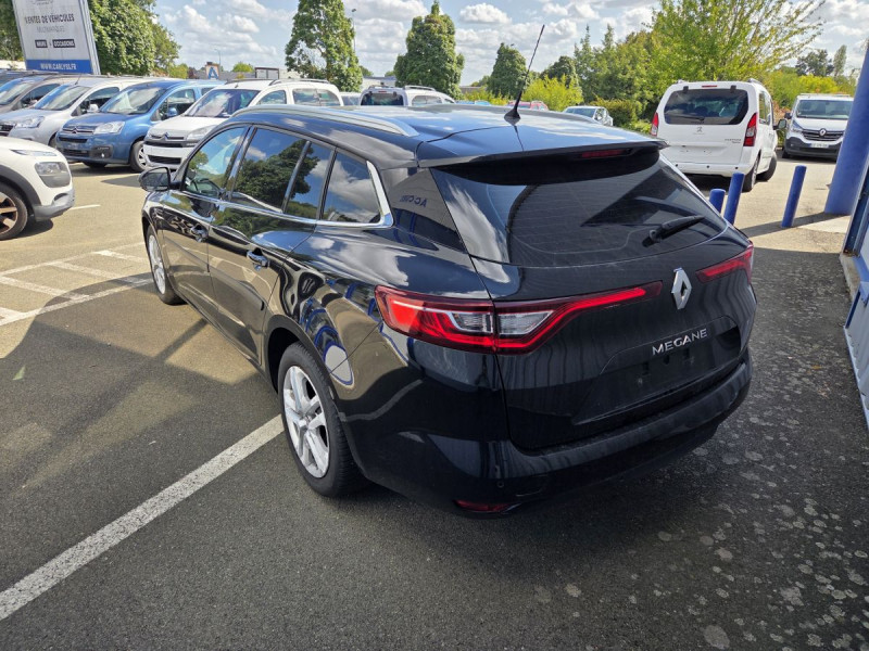 Photo 3 de l'offre de Renault Mégane Estate (4) Zen Energy dCi 130 à 12990€ chez Carlyss automobiles Vitré