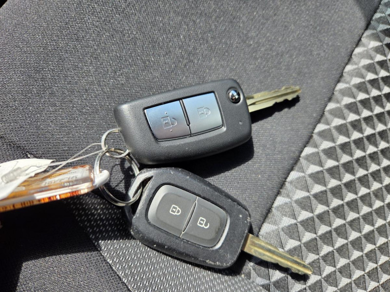 Photo 19 de l'offre de Nissan Micra (5) IG-T 92 Business Edition à 12990€ chez Carlyss automobiles Vitré