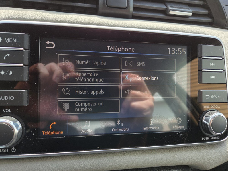 Photo 9 de l'offre de Nissan Micra (5) IG-T 92 Business Edition à 12990€ chez Carlyss automobiles Vitré