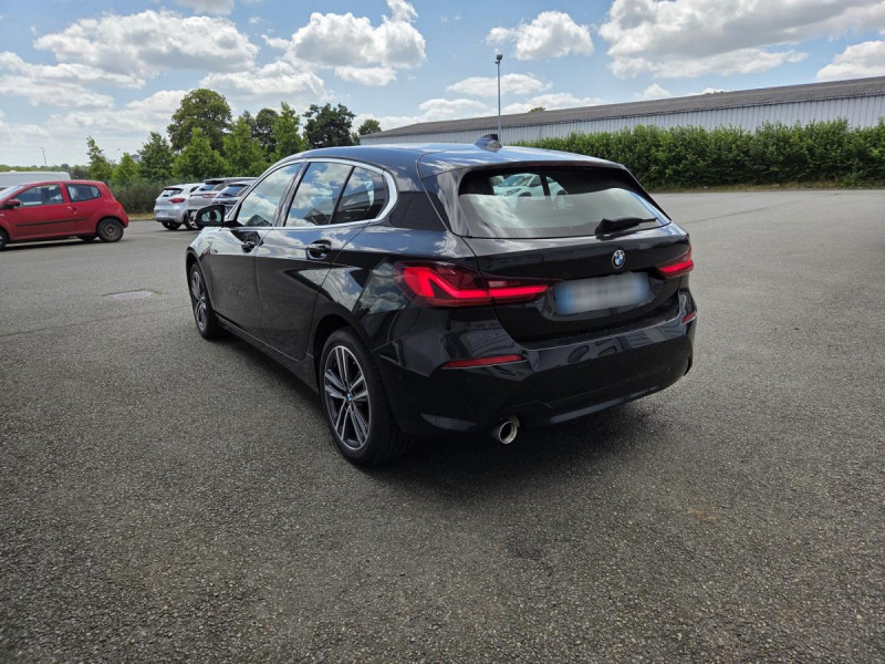 Photo 4 de l'offre de Bmw Série 1 (3) 118i DKG7 Business Design à 25990€ chez Carlyss automobiles Vitré