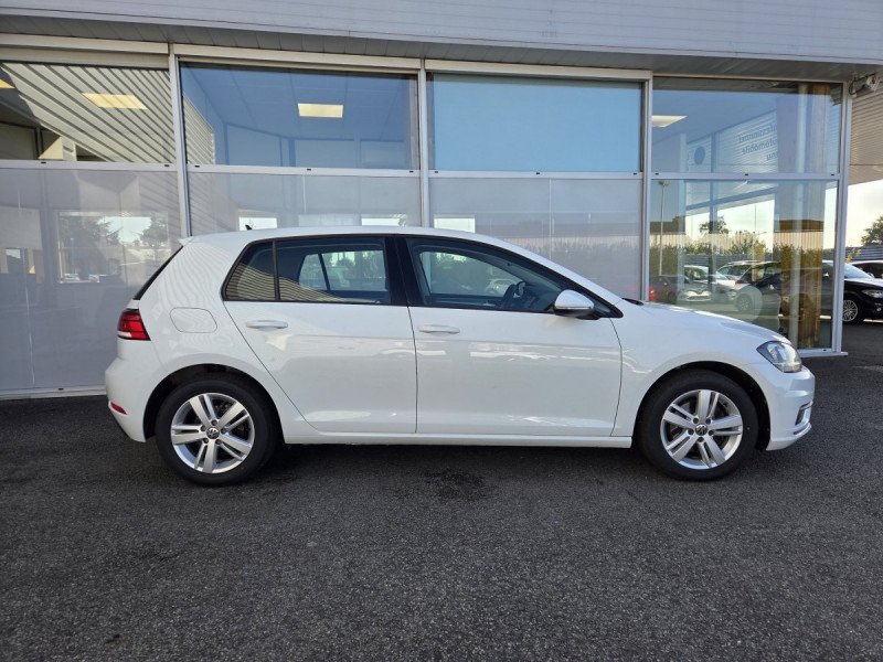 Photo 3 de l'offre de VOLKSWAGEN Golf (7) 1.6 TDI 115 BVM5 Trendline à 15990€ chez Carlyss automobiles Vitré