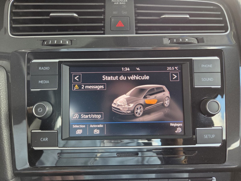 Photo 11 de l'offre de VOLKSWAGEN Golf (7) 1.6 TDI 115 BVM5 Trendline à 17490€ chez Carlyss automobiles Vitré