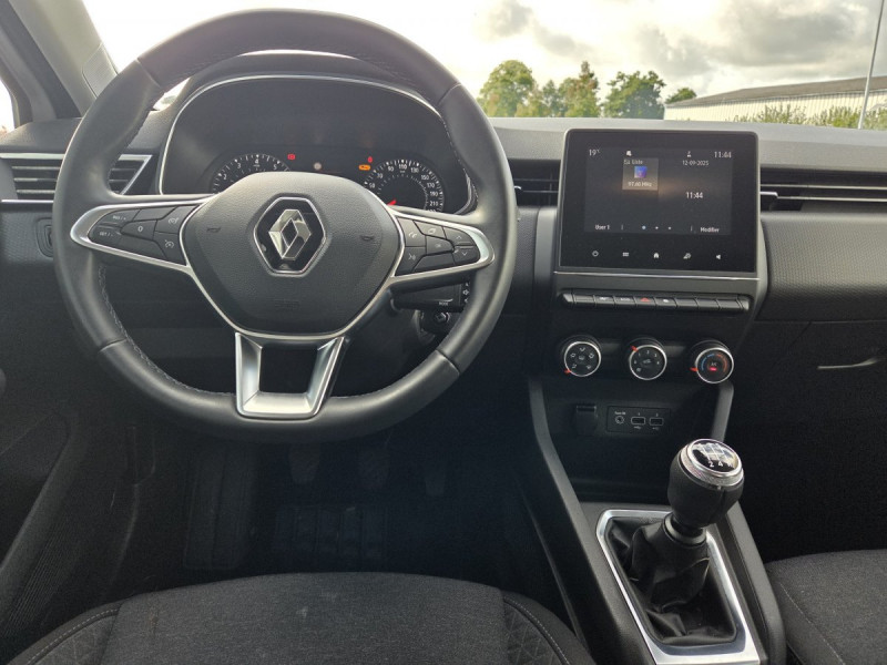 Photo 6 de l'offre de RENAULT Clio (5) Zen TCe 100 - 20 à 11490€ chez Carlyss automobiles Vitré