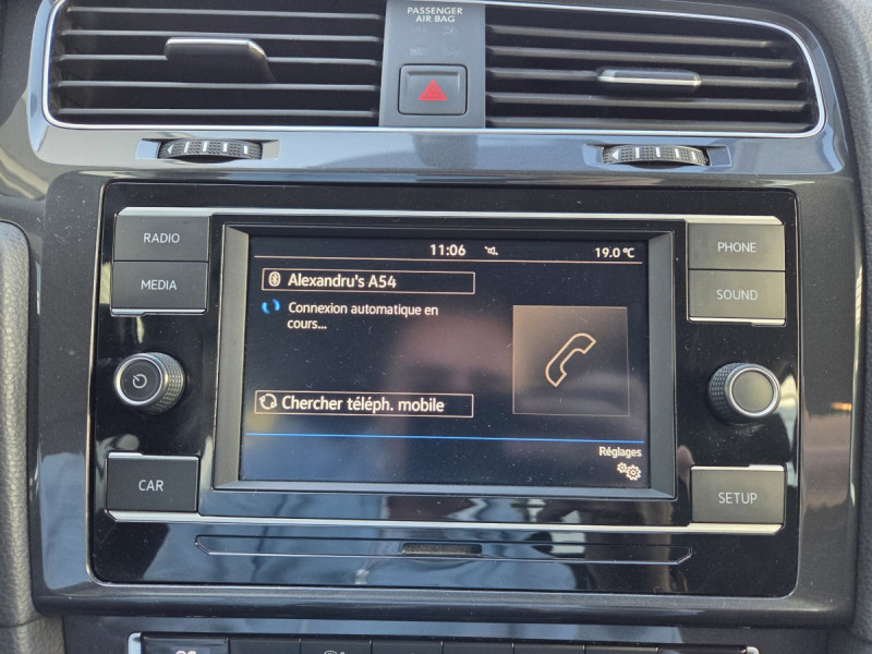 Photo 11 de l'offre de VOLKSWAGEN Golf (7) 1.6 TDI 115 BVM5 Trendline à 15990€ chez Carlyss automobiles Vitré