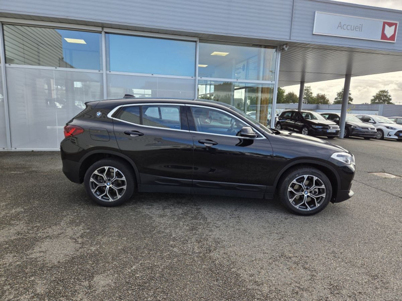 Photo 2 de l'offre de BMW X2 sDrive18i Lounge DKG7 à 25990€ chez Carlyss automobiles Vitré