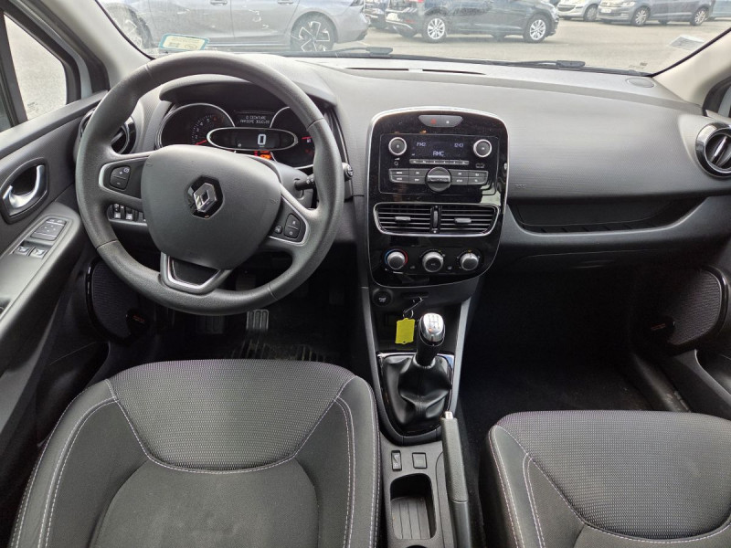Photo 7 de l'offre de RENAULT Clio (4) Trend Tce 75 - 18 à 9790€ chez Carlyss automobiles Vitré