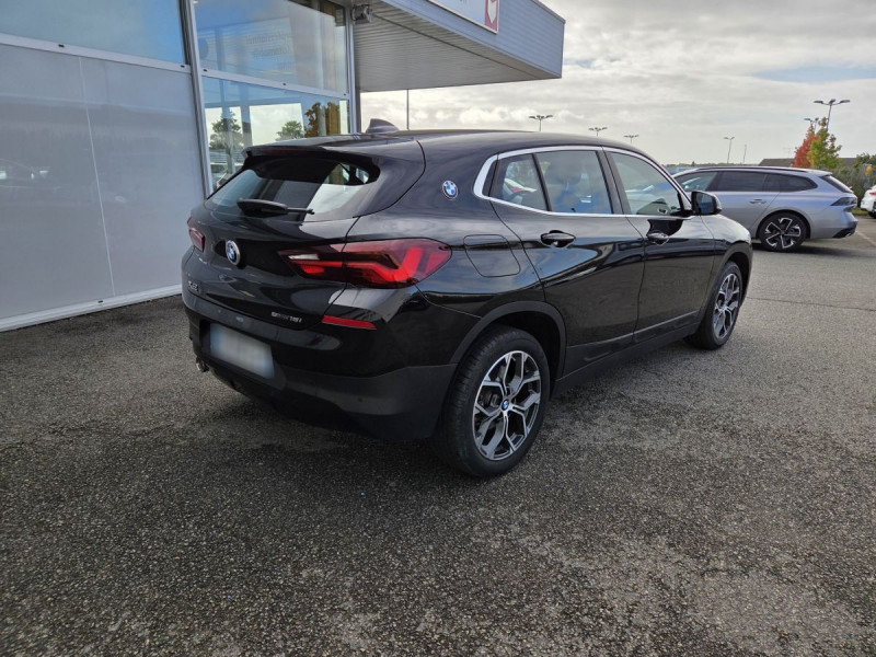 Photo 4 de l'offre de BMW X2 sDrive18i Lounge DKG7 à 25990€ chez Carlyss automobiles Vitré