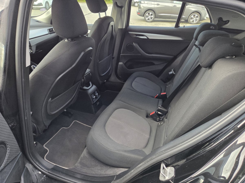 Photo 6 de l'offre de BMW X2 sDrive18i Lounge DKG7 à 25990€ chez Carlyss automobiles Vitré