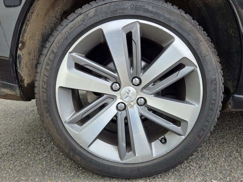 Photo 5 de l'offre de PEUGEOT 3008 1.6 HDI 115 Féline à 11490€ chez Carlyss automobiles Vitré