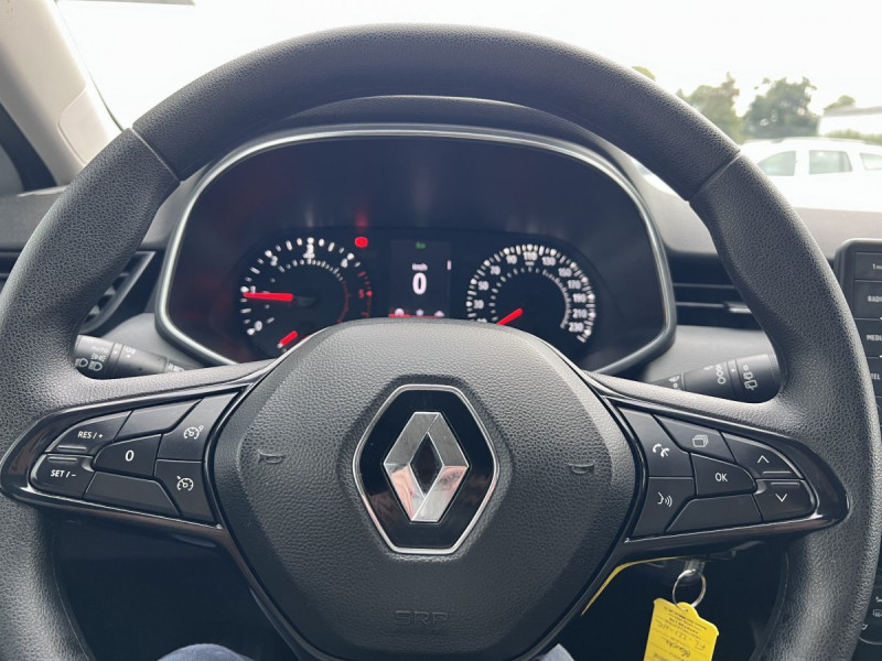 Photo 7 de l'offre de Renault Clio Société (5) 8158 euros HT Air Blue dCi 85 à 9790€ chez Carlyss automobiles Vitré