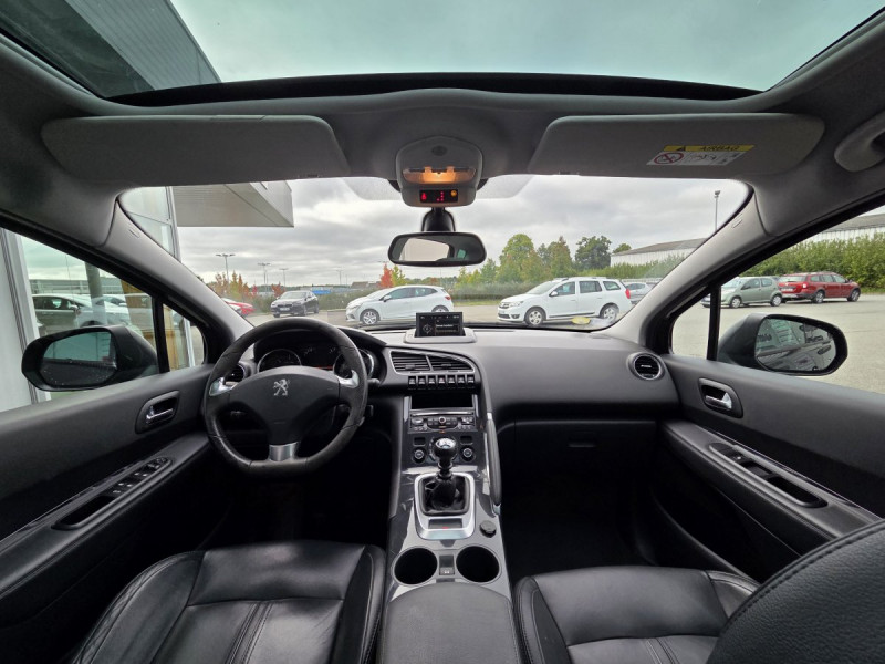 Photo 6 de l'offre de PEUGEOT 3008 1.6 HDI 115 Féline à 11490€ chez Carlyss automobiles Vitré