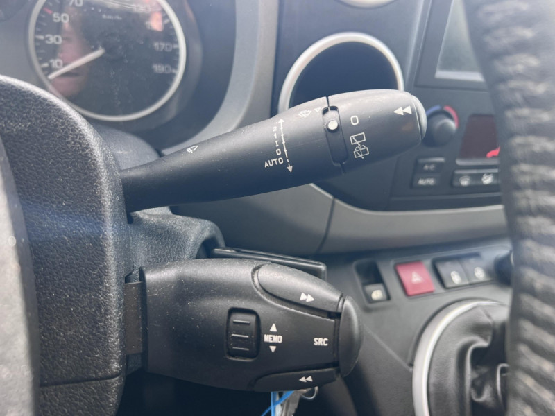Photo 15 de l'offre de Citroën Berlingo Multispace (2) BlueHDi 120 S&S BVM6 Shine 7 places à 14790€ chez Carlyss automobiles Vitré