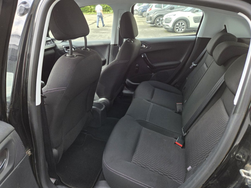 Photo 7 de l'offre de PEUGEOT 208 1.6 BLUEHDI 100 S&S ACTIVE BUSINESS à 8990€ chez Carlyss automobiles Vitré