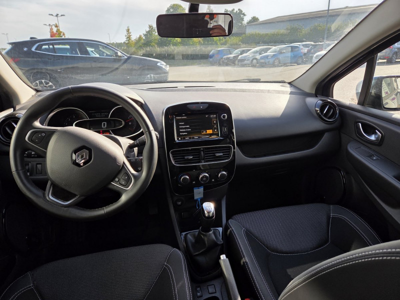 Photo 6 de l'offre de Renault Clio Estate (4) Business dCi 90 à 11990€ chez Carlyss automobiles Vitré