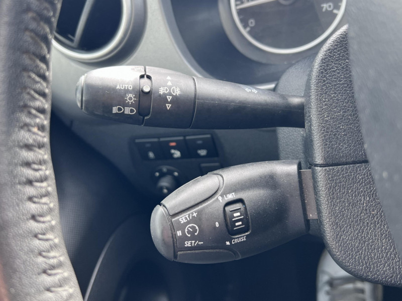 Photo 14 de l'offre de Citroën Berlingo Multispace (2) BlueHDi 120 S&S BVM6 Shine 7 places à 14790€ chez Carlyss automobiles Vitré
