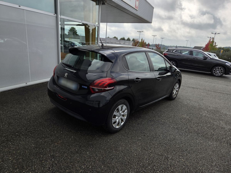 Photo 2 de l'offre de PEUGEOT 208 1.6 BLUEHDI 100 S&S ACTIVE BUSINESS à 8990€ chez Carlyss automobiles Vitré