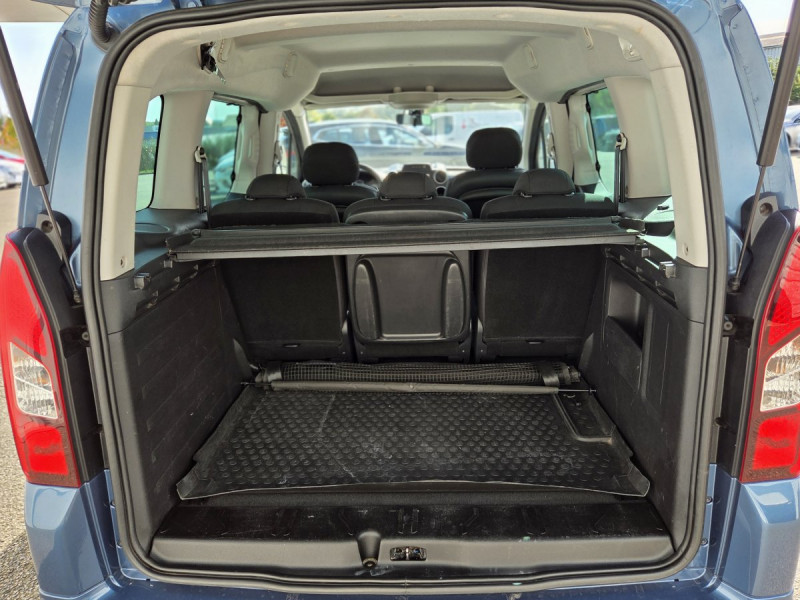 Photo 8 de l'offre de Citroën Berlingo Multispace (2) BlueHDi 100 S&S ETG6 Shine à 16490€ chez Carlyss automobiles Vitré