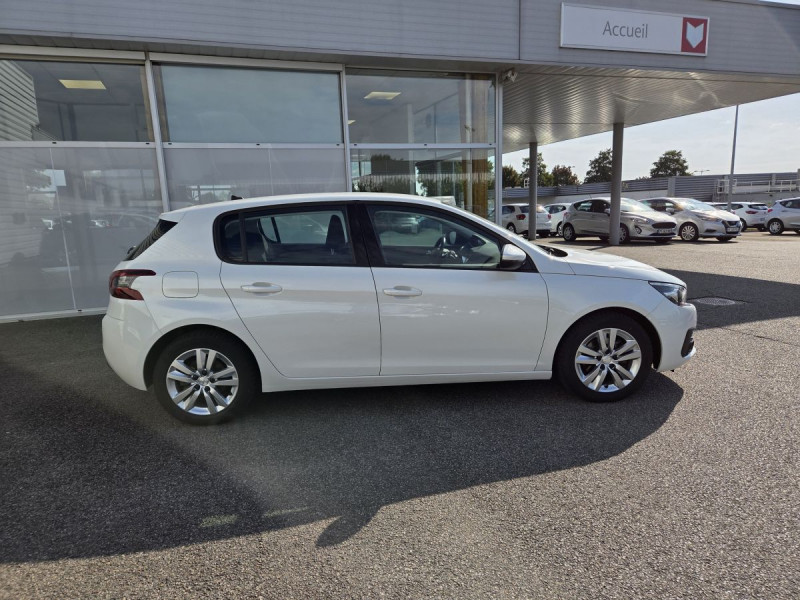 Photo 3 de l'offre de PEUGEOT 308 (2) BlueHDi 130 EAT8 S&S ACTIVE BUSINESS à 12990€ chez Carlyss automobiles Vitré