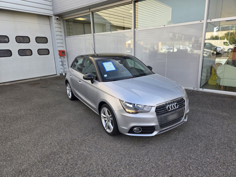 Photo 1 de l'offre de AUDI A1 Sportback 1.6 TDI 105 S LINE à 14990€ chez Carlyss automobiles Vitré