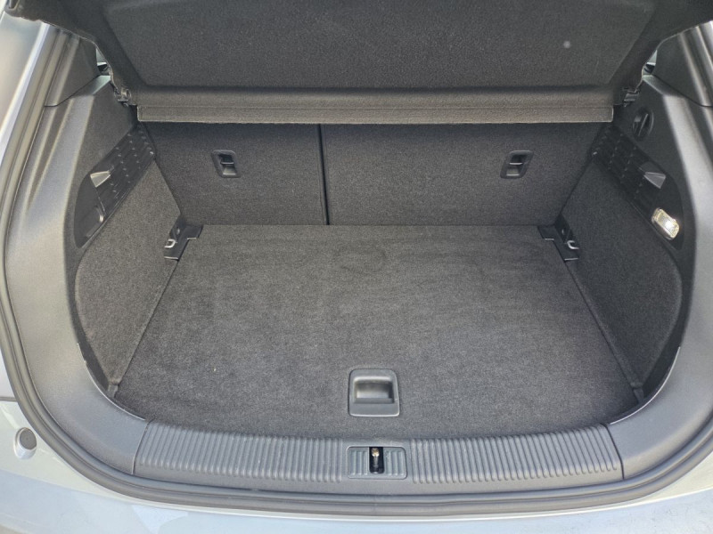Photo 21 de l'offre de AUDI A1 Sportback 1.6 TDI 105 S LINE à 14990€ chez Carlyss automobiles Vitré