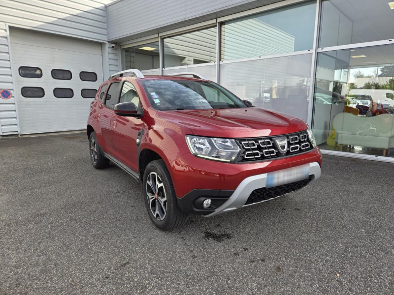 Photo 1 de l'offre de DACIA Duster (2) Techroad TCe 150 FAP 4x2 à 14490€ chez Carlyss automobiles Vitré