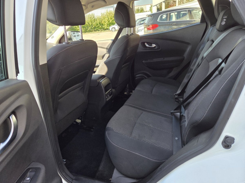 Photo 10 de l'offre de RENAULT Kadjar Business Blue dCi 115 à 13990€ chez Carlyss automobiles Vitré