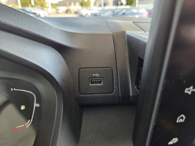 Photo 16 de l'offre de Dacia Jogger 7 Places Extreme Hybrid 140 à 22990€ chez Carlyss automobiles Vitré