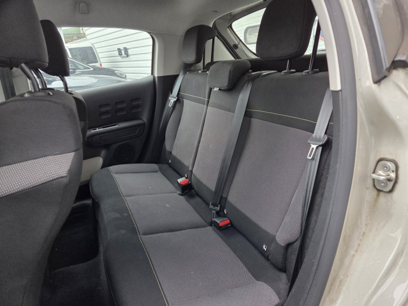 Photo 6 de l'offre de CITROEN C3 (3) BlueHDi 100 S&S BVM Feel Business à 10490€ chez Carlyss automobiles Vitré