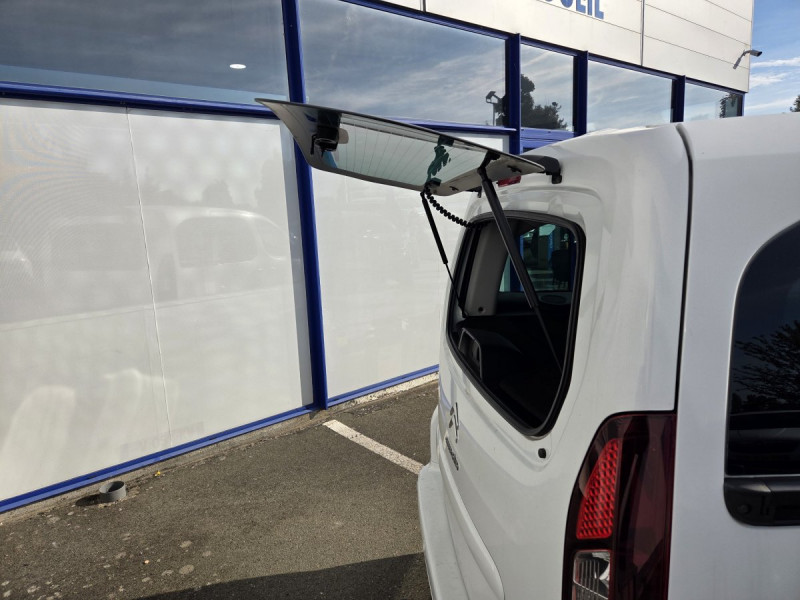 Photo 6 de l'offre de Citroën Berlingo Multispace (2) BlueHDi 100 S&S ETG6 Feel à 13990€ chez Carlyss automobiles Vitré